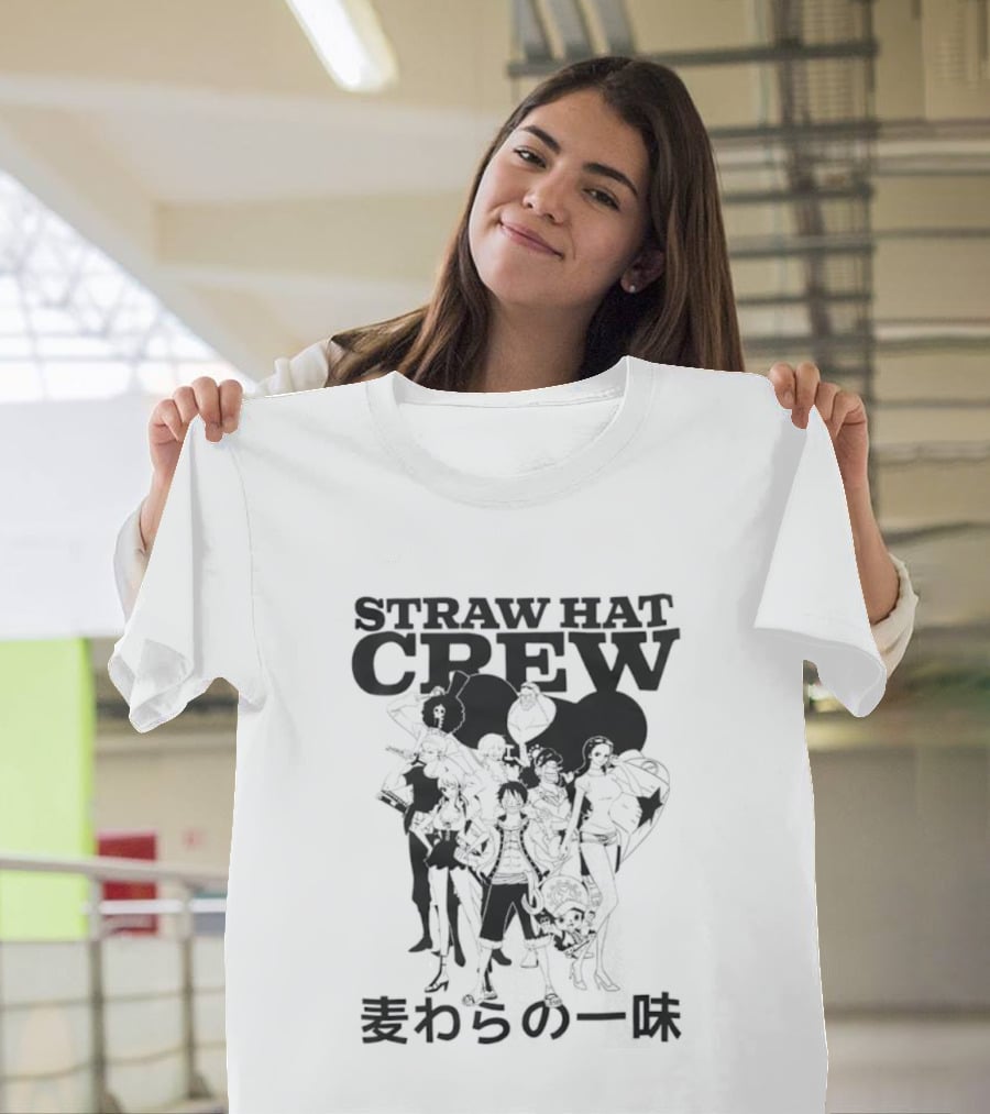 Straw Hat Crew One Piece Anime Characters Japanese T-Shirt