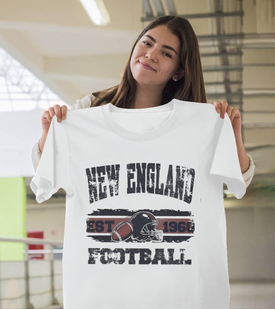 New England Patriots Football Est 1960 Helmet Ball Center T-Shirt