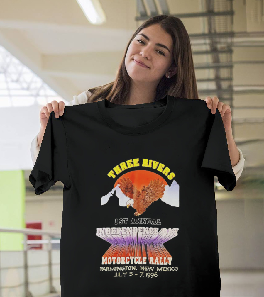 Three Rivers Independence Day Motorcycle Rally Bald Eagle Sunset T-Shirt