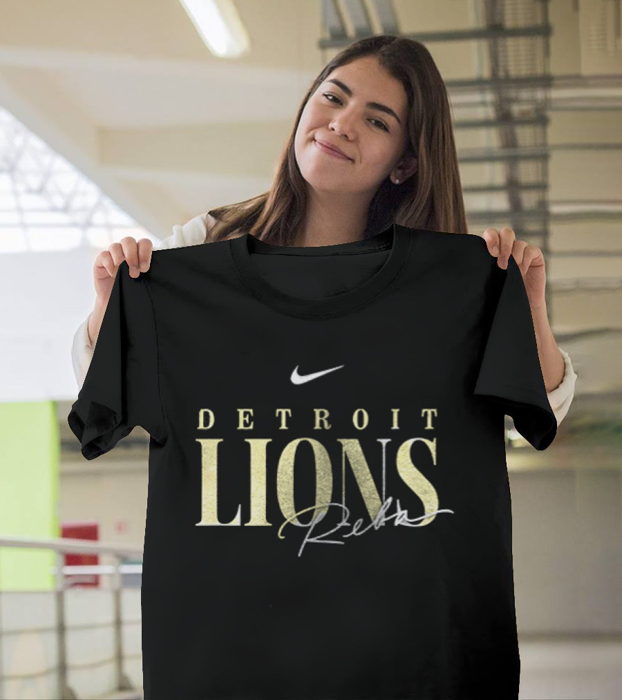 Detroit Lions Reba Nike The Queen The Myth The Legend T-Shirt