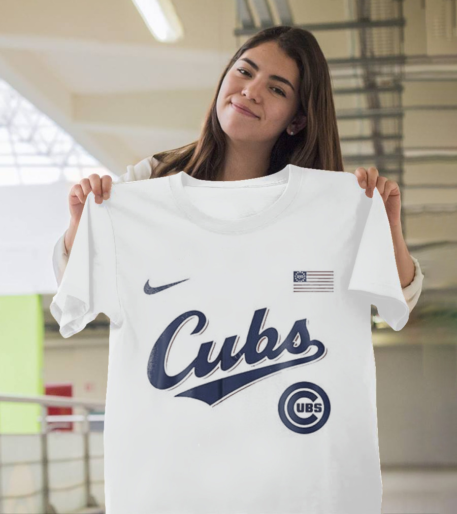 Nike Cubs USA 250th Anniversary Flag T-Shirt