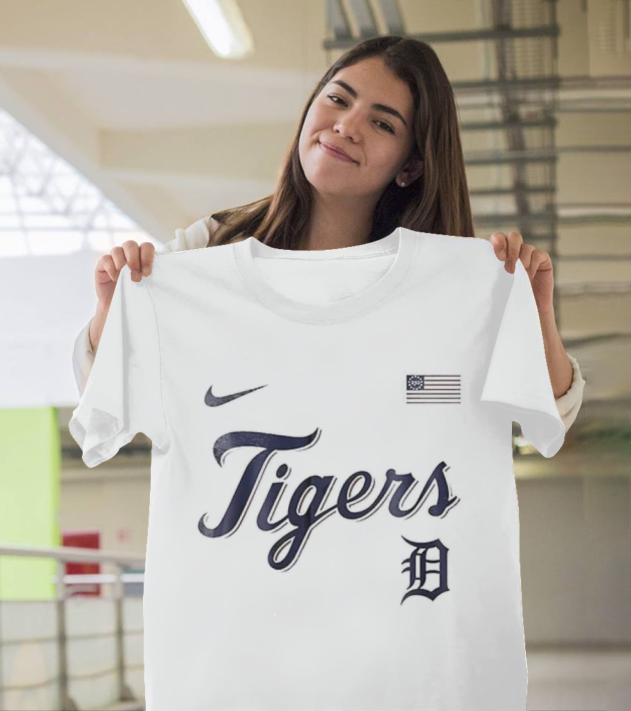 Nike Detroit Tigers USA 250th Anniversary Baseball Celebration T-Shirt
