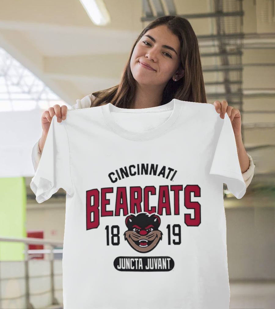 Cincinnati Bearcats Juncta Juvant 1819 T-Shirt