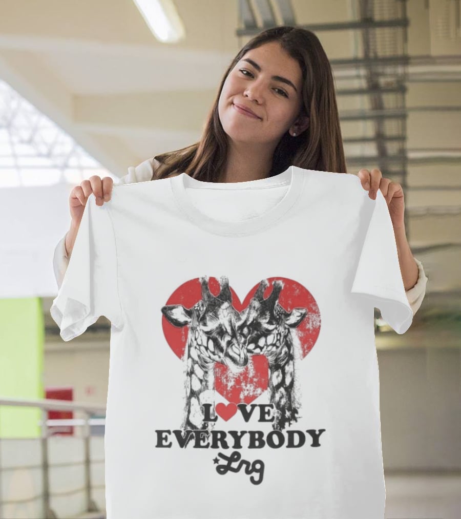 L R G Love Everybody Red Heart Giraffes T-Shirt