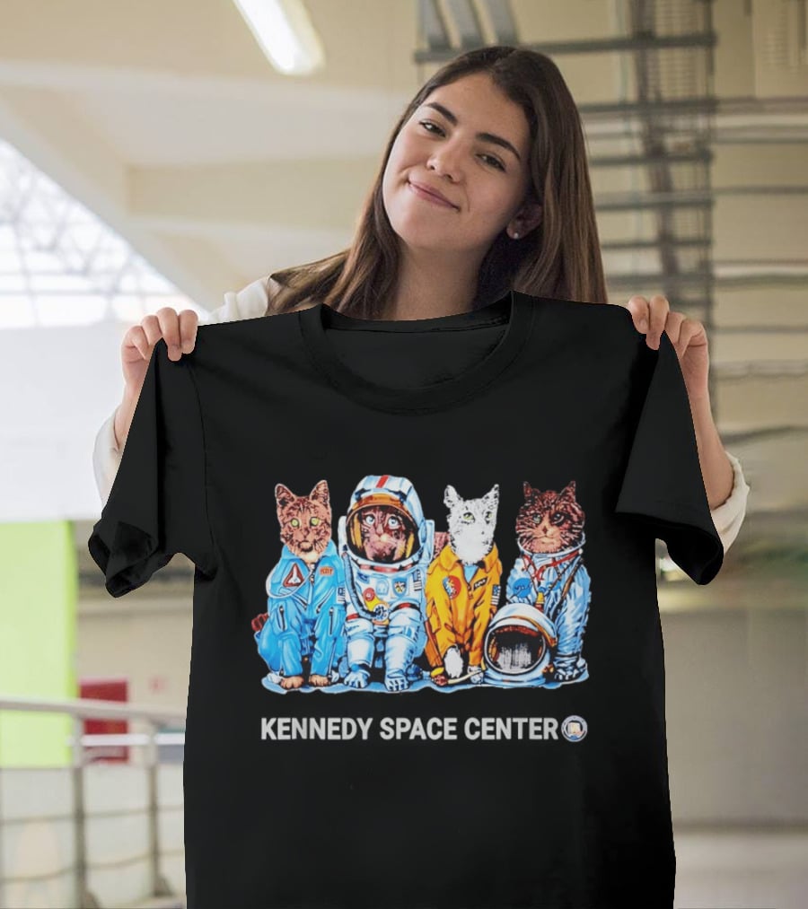 Kennedy Space Center Cats In Astronaut Suits T-Shirt
