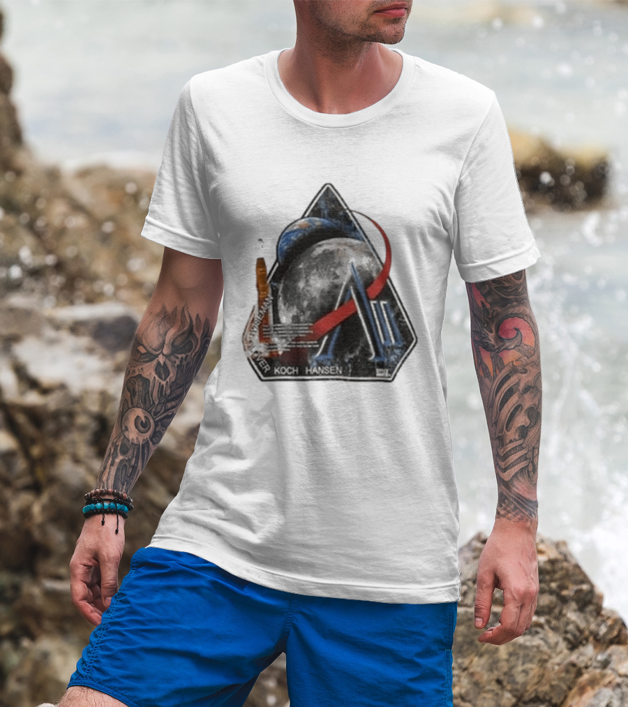 Ron Jon Cocoa Beach FL Artemis II Koch Hansen Moon Mission NASA Spaceship T-Shirt