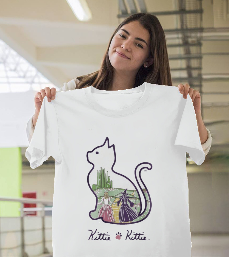 Kittie Kittie Wizard Of Oz Cat Silhouette Emerald City T-Shirt