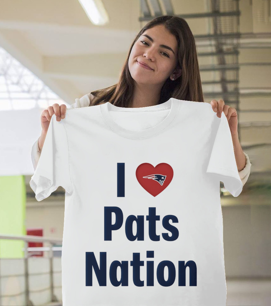I Love Pats Nation Happy Valentine's Day New England Patriots Fan T-Shirt