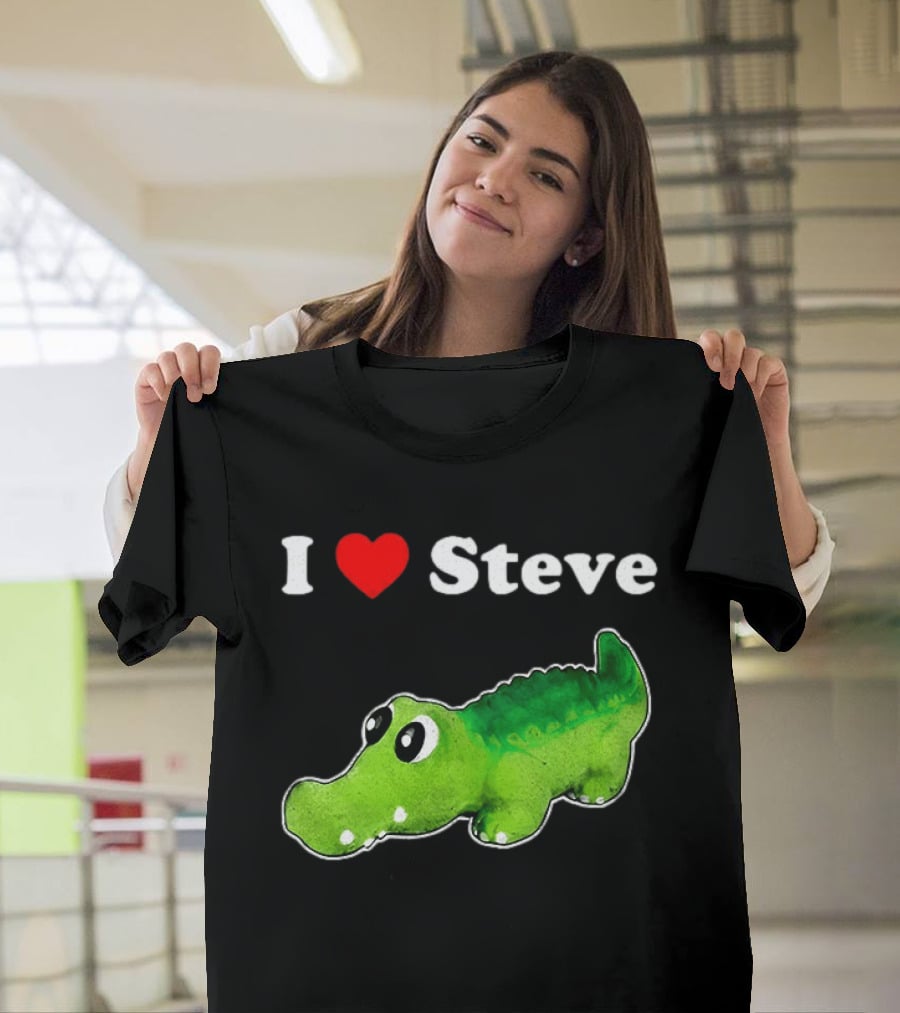 I Love Steve Cute Green Cartoon Gator T-Shirt