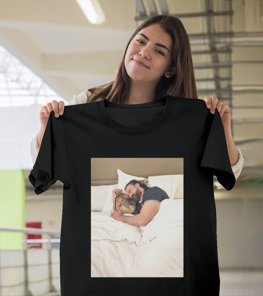 Drew McIntyre WWE Champion Sleeping Image T-Shirt