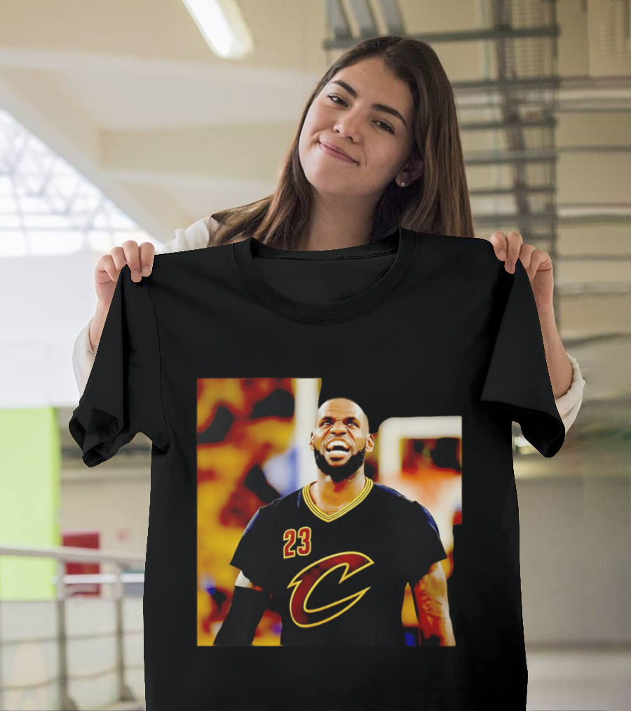 LeBron James Cleveland Cavaliers 23 Iconic Basketball Image T-Shirt