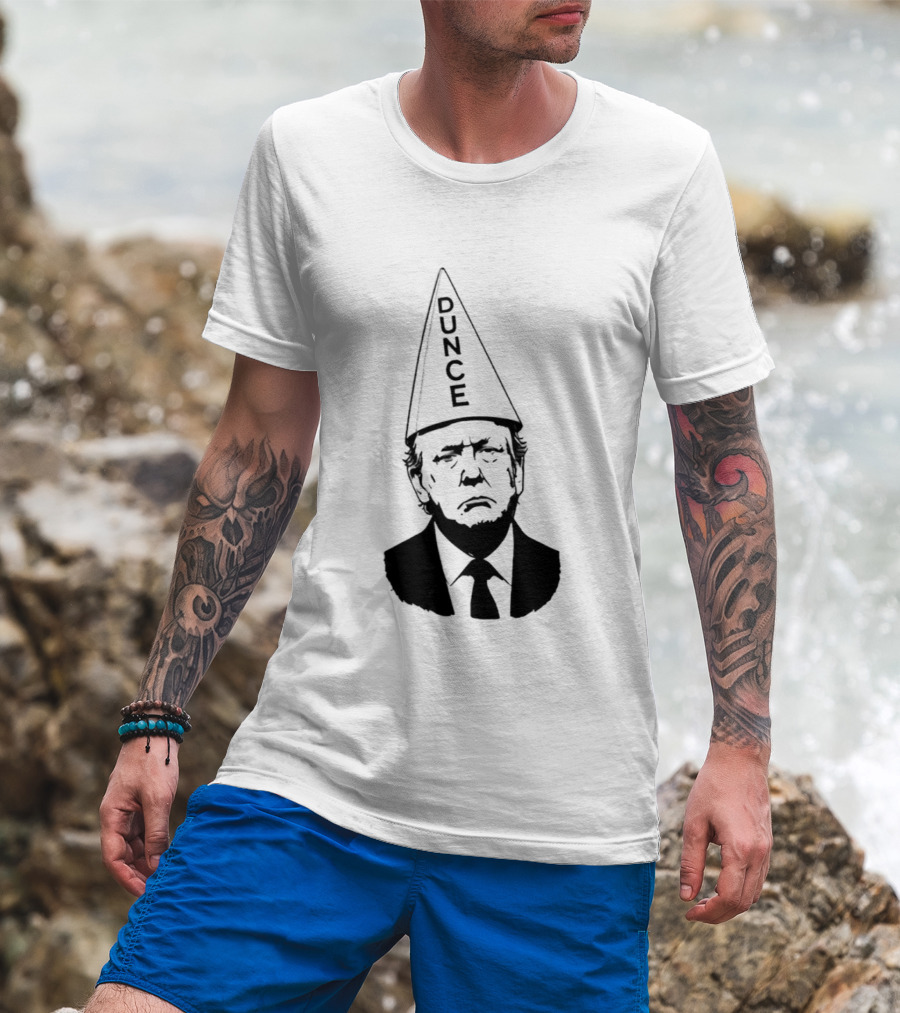 Trump Dunce 2026 T-Shirt