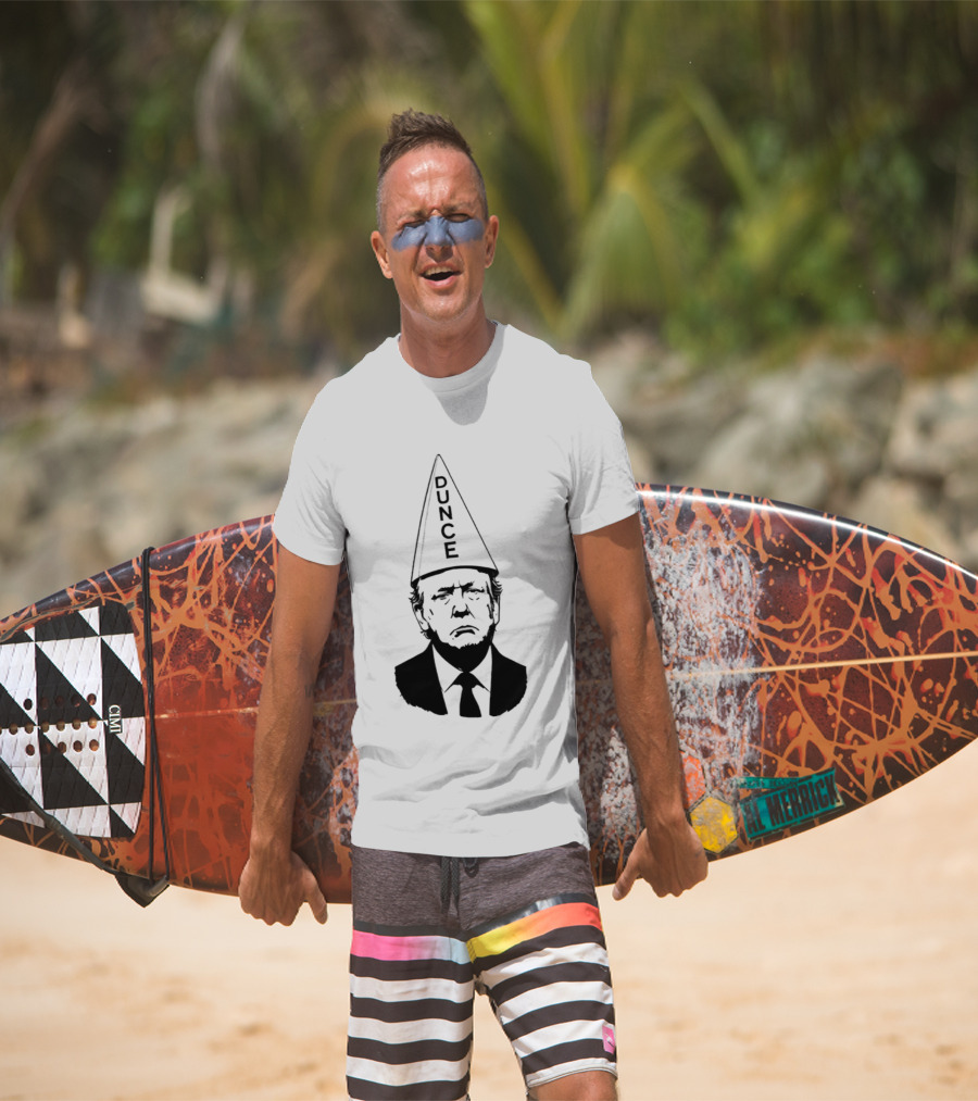 Trump Dunce 2026 T-Shirt