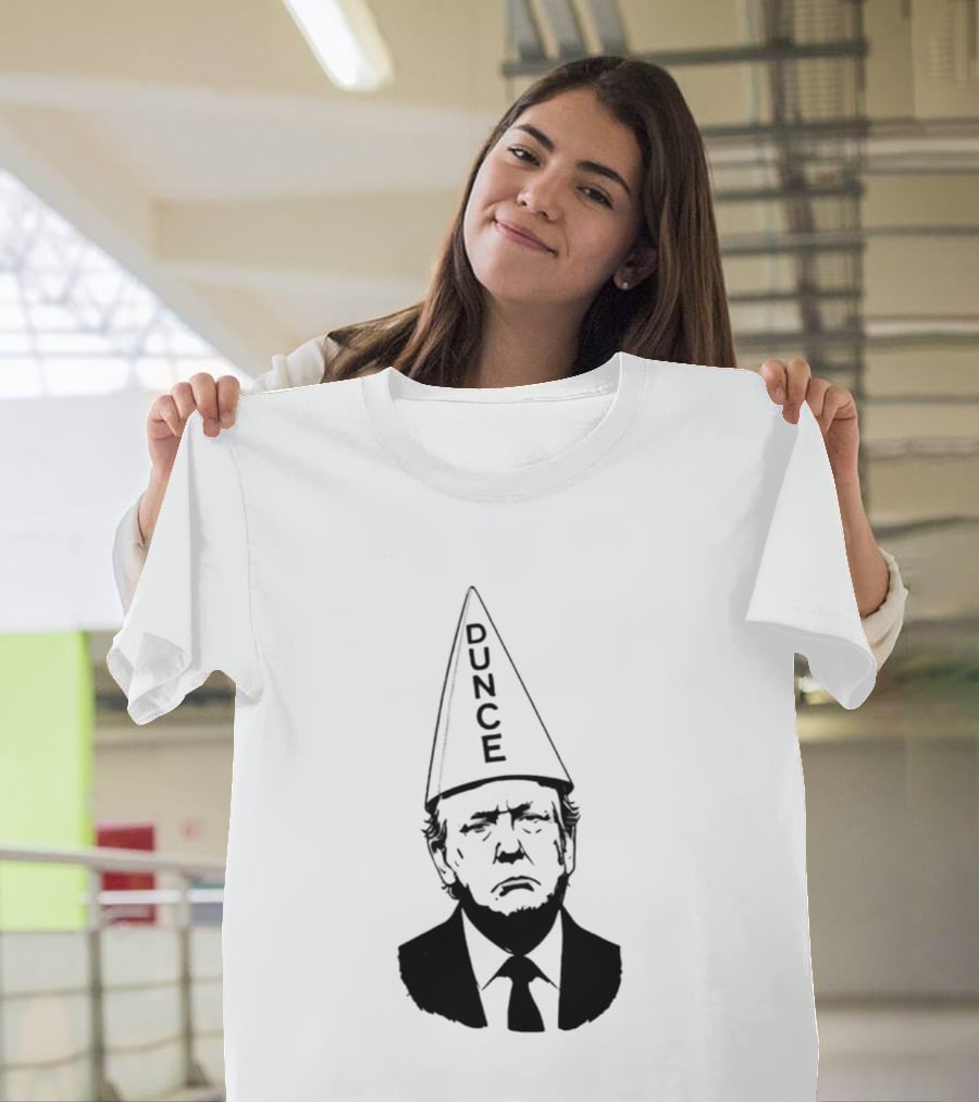 Trump Dunce 2026 T-Shirt