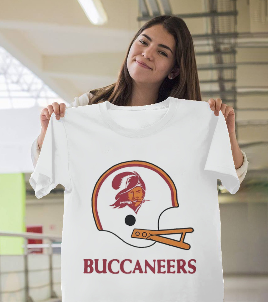 Tampa Bay Buccaneers Helmet Retro Style Buccaneer T-Shirt