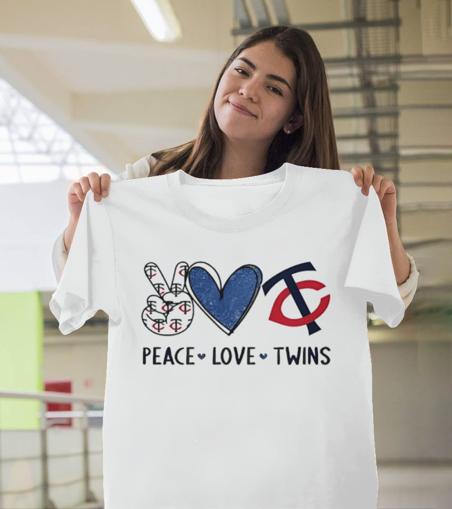 PEACE LOVE TWINS Hand Sign Heart Shape TC Logo Minnesota Twins T-Shirt