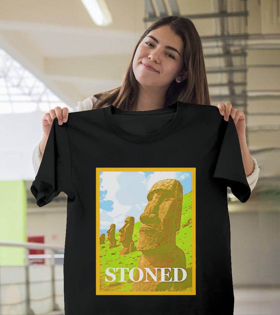 Stoned Moai Statue Easter Island Head Print T-Shirt
