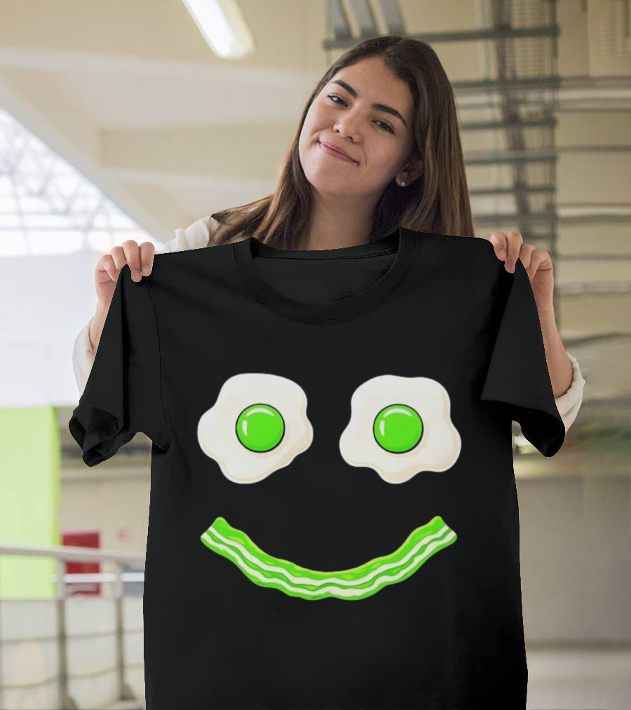 Green Smile Face Eggs And Bacon Ham Breakfast Fun Food Expression T-Shirt
