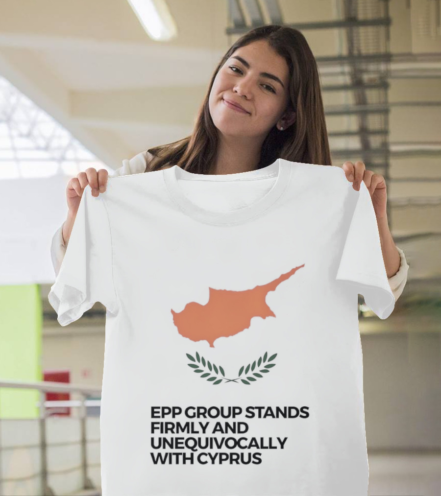 EPP Group Stands Firmly and Unequivocally with Cyprus Map Laurel Wreath T-Shirt