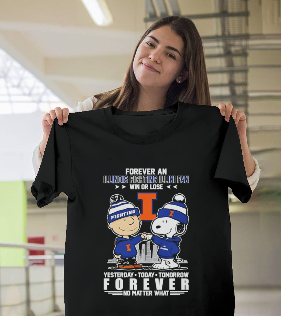 Illinois Fighting Illini Fan Snoopy Charlie Brown Forever Yesterday Today Tomorrow T-Shirt