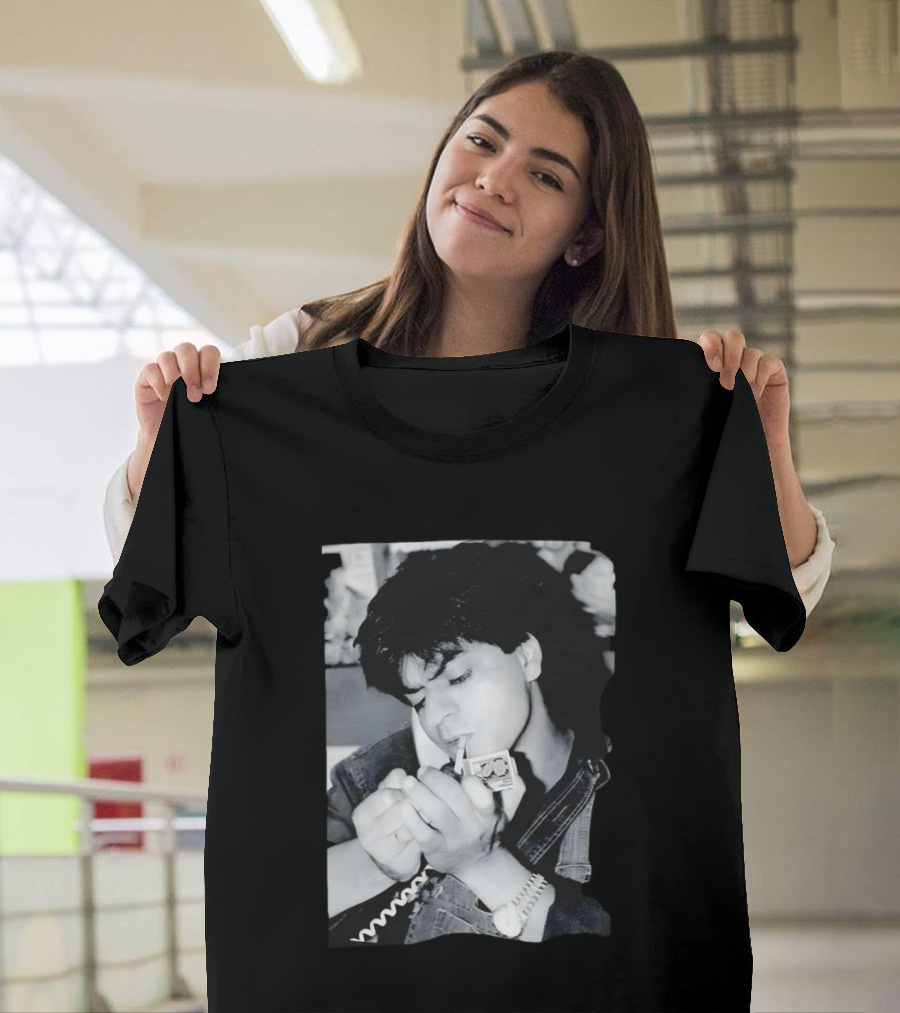 Shah Rukh Khan Iconic Smoking Bollywood T-Shirt