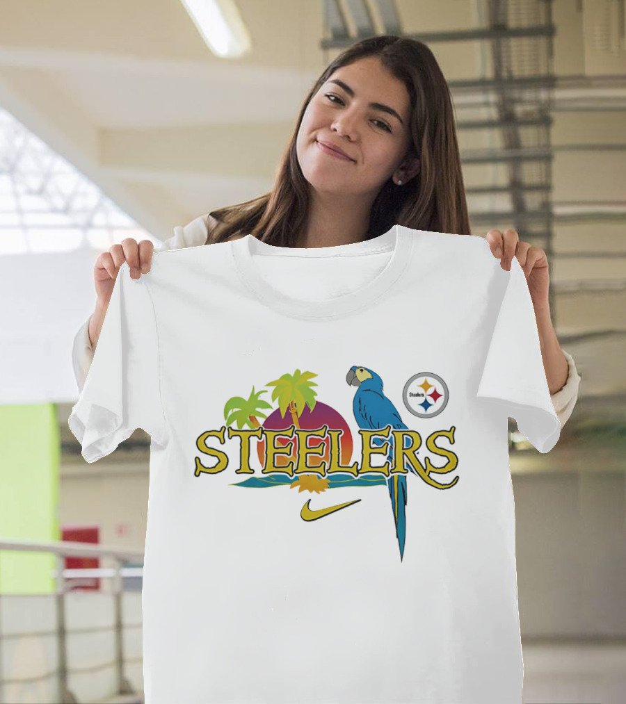 Pittsburgh Steelers Tropical Parrot Palm Trees Sunset It's 5 O' Somewhere T-Shirt