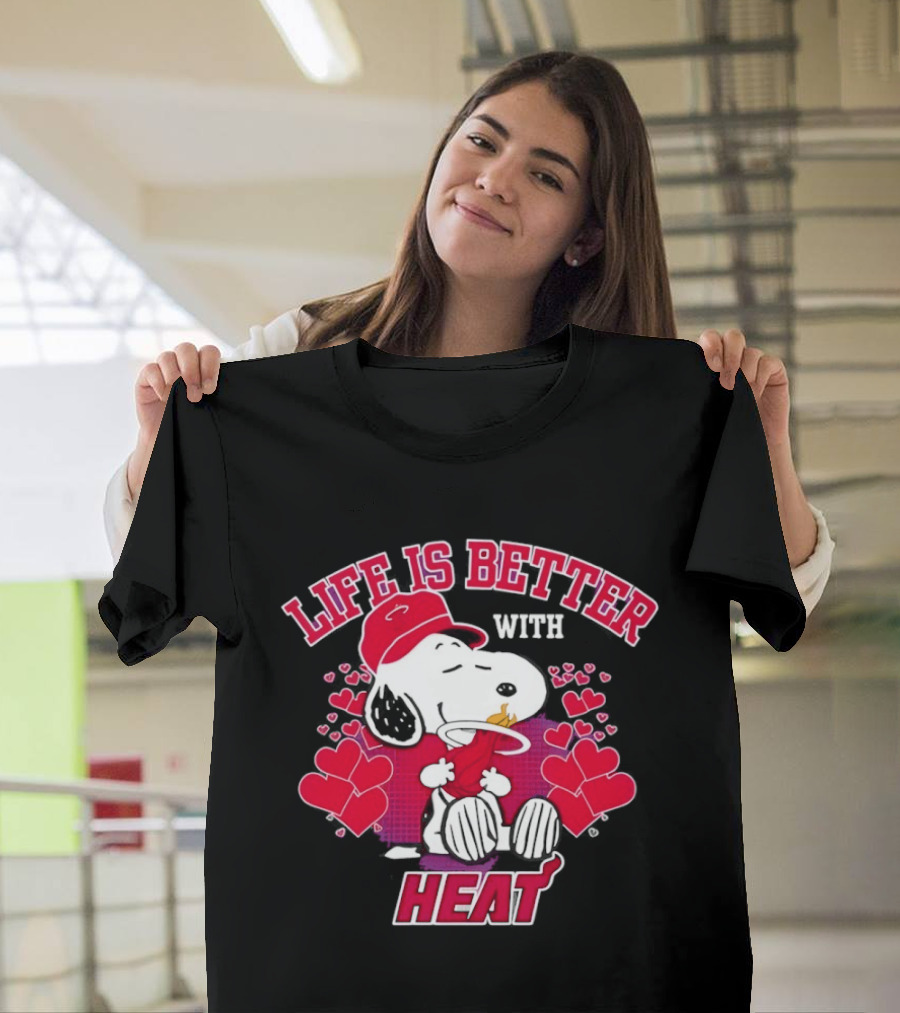 Life Is Better With Heat Snoopy Miami Heat Hearts T-Shirt