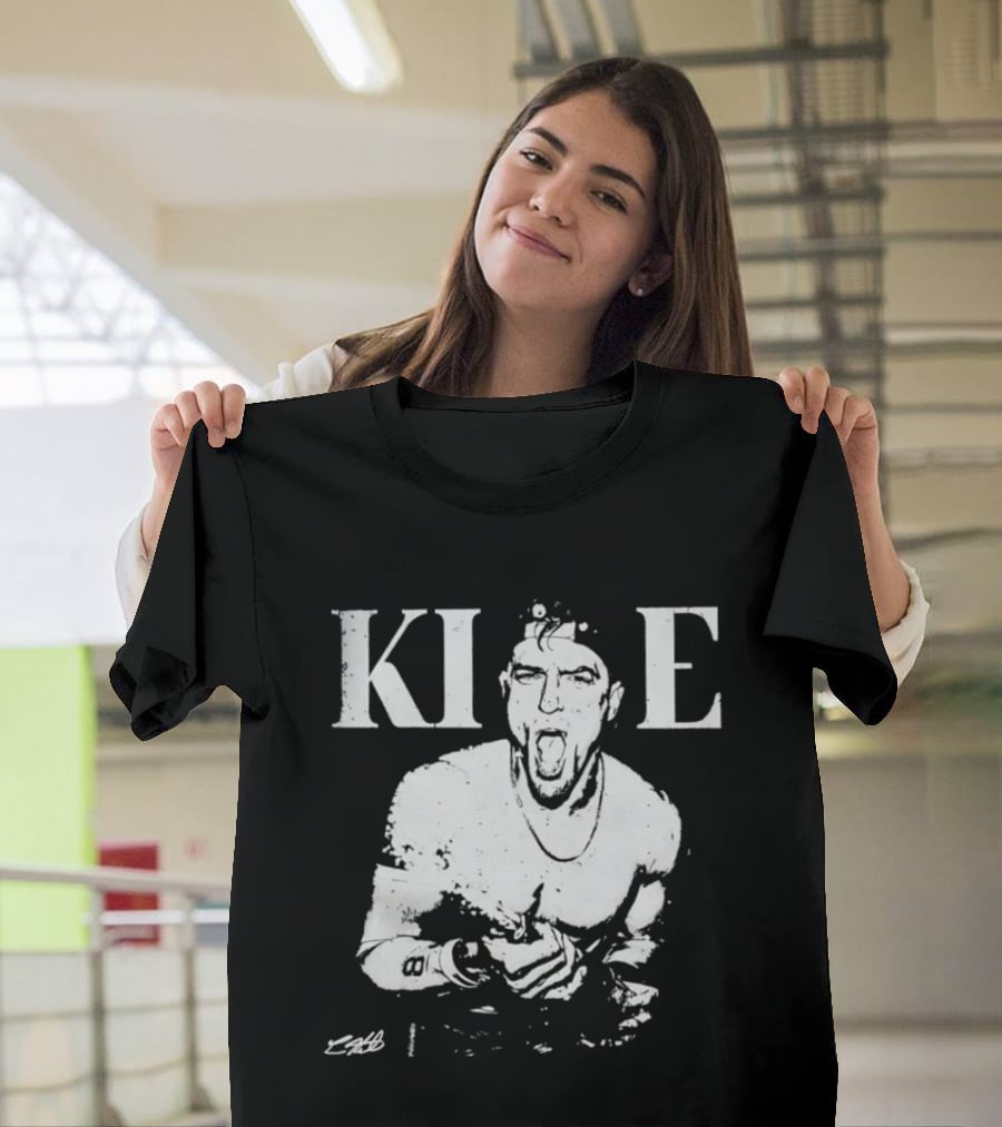 Kite Less Man Screaming With Intensity T-Shirt