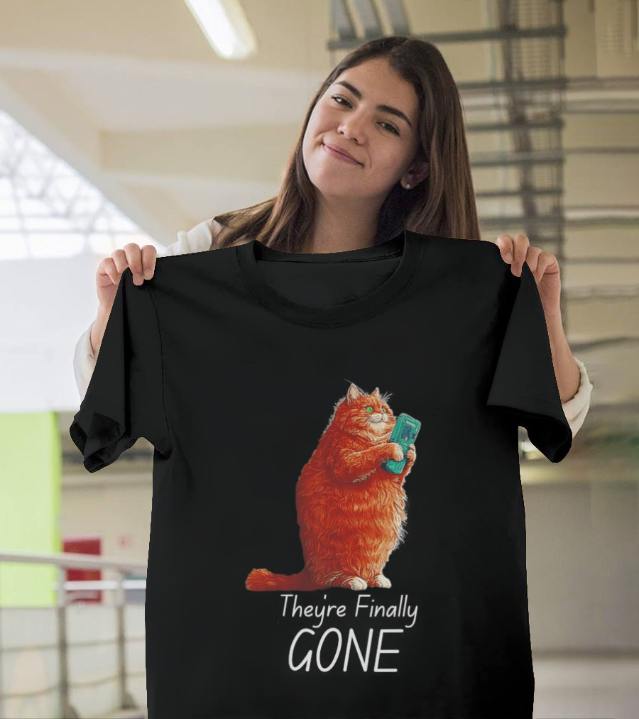 Cat They're Finally Gone Retro Video Game Console T-Shirt