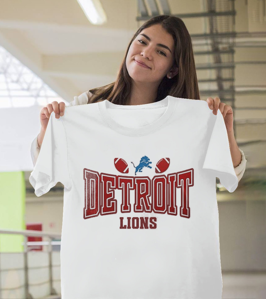 Detroit Lions My Heart Belongs Valentine's Day T-Shirt
