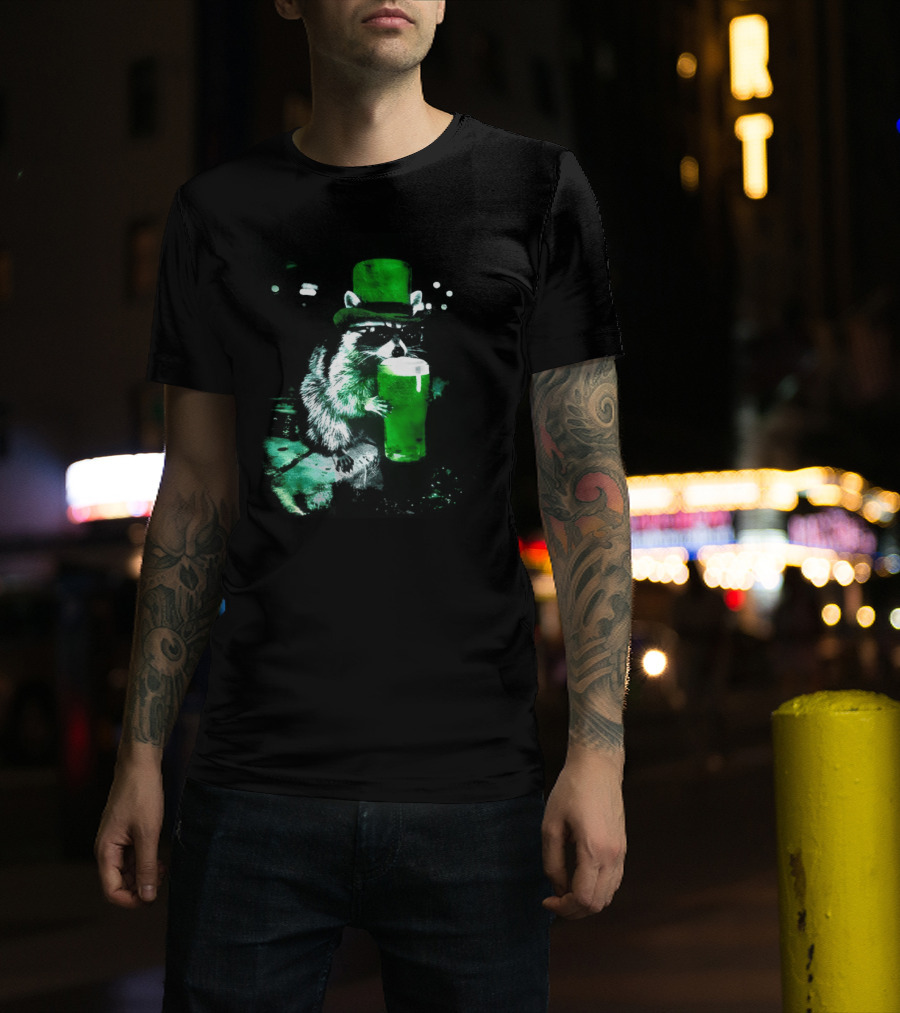 Drunk Irish Raccoon With Green Beer St Patricks Day 2026 T-Shirt