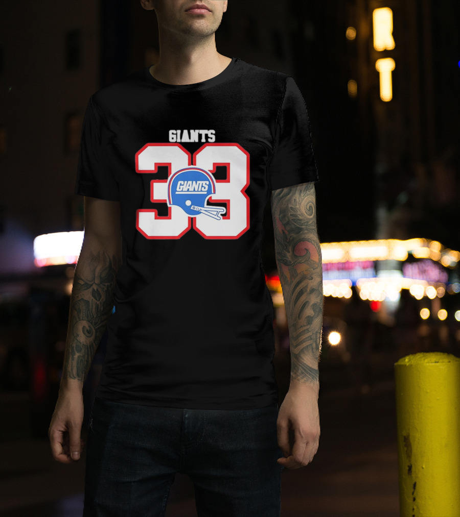New York Giants 33 Helmet 80s Retro Football T-Shirt