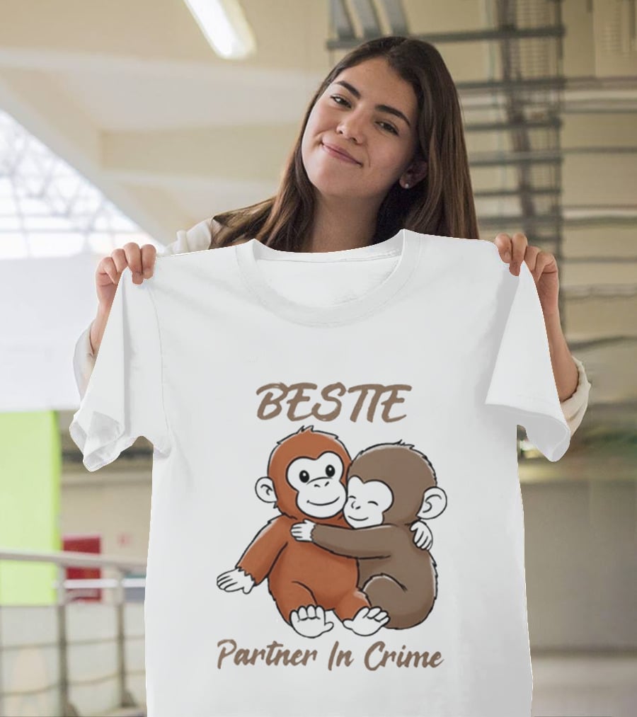 Bestie Partner In Crime Cute Monkey Hug Friendship T-Shirt