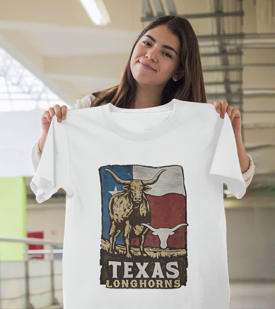 Texas Longhorns Flag Vintage Style Cow T-Shirt