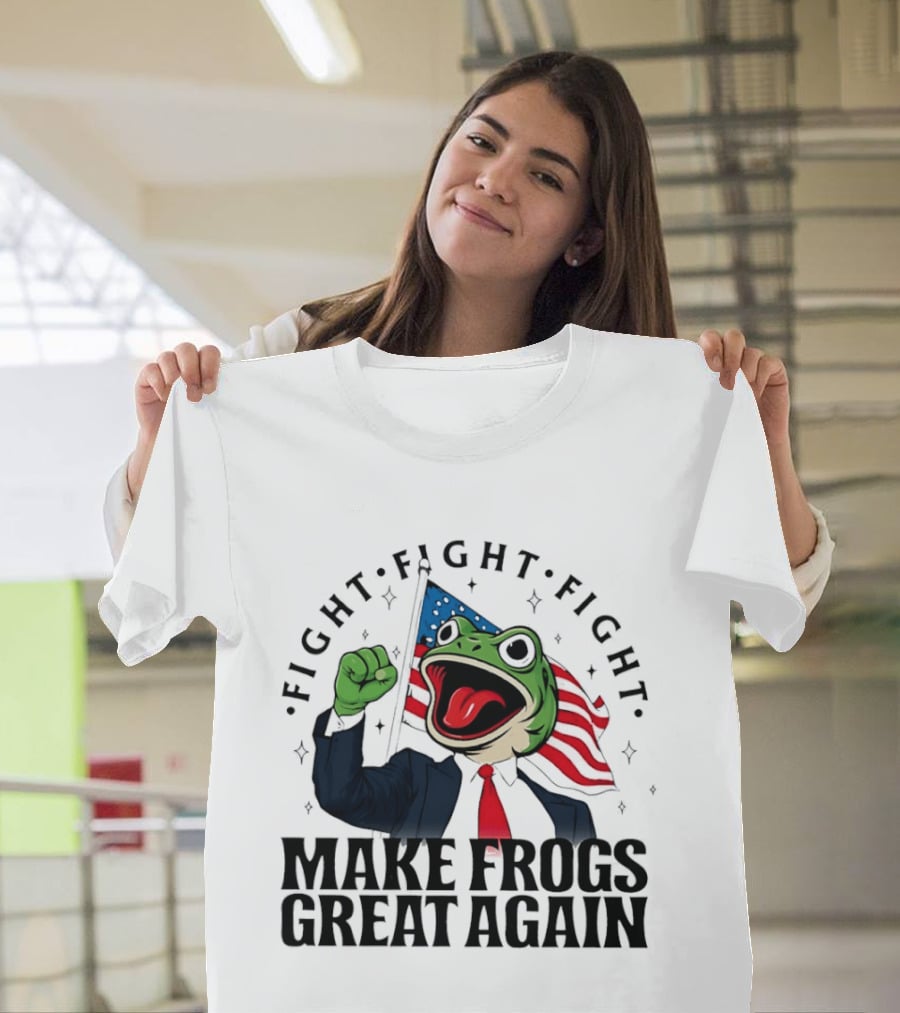 Fight Fight Fight Pepe Suit Make Frogs Great Again USA Flag T-Shirt