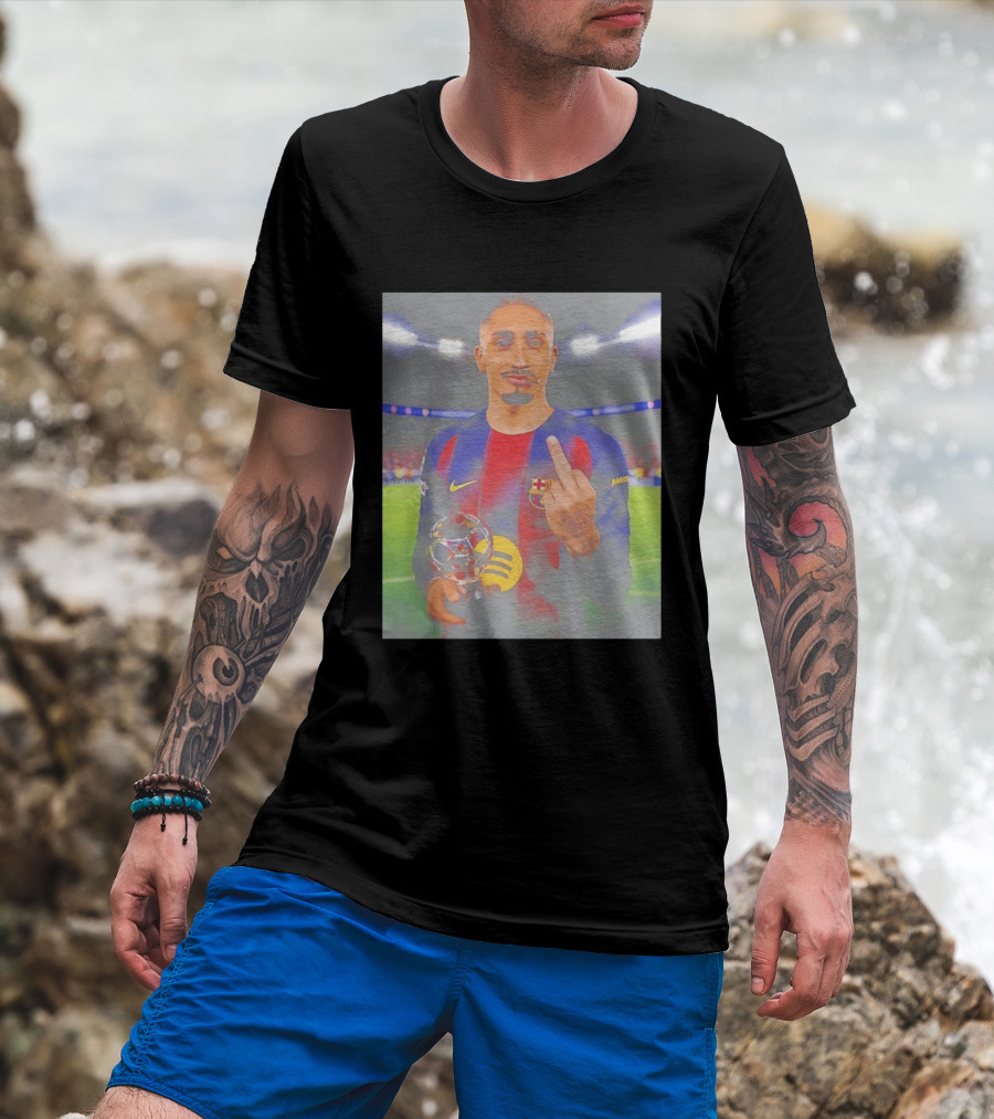 Raphinha Barcelona Middle Finger Gesture Soccer Stadium Scene T-Shirt