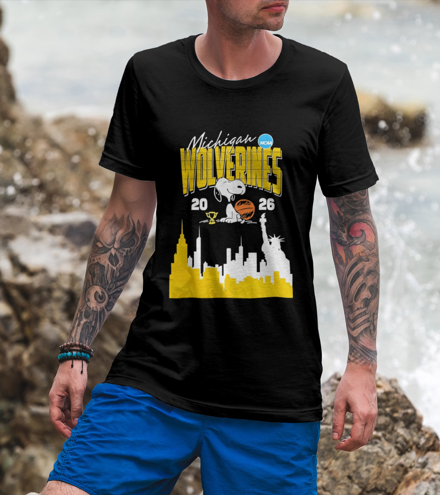 Michigan Wolverines NCAA Basketball Snoopy City Skyline 2026 T-Shirt