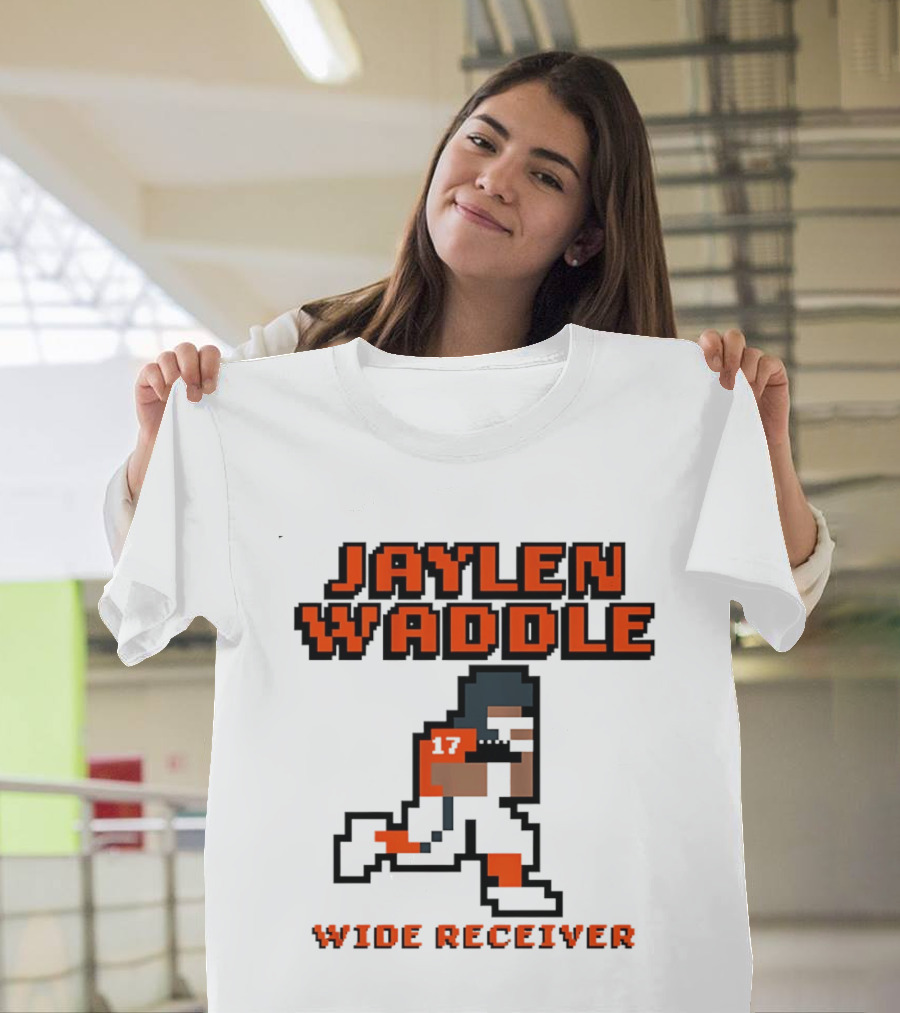 Jaylen Waddle Wide Receiver Pixel T-Shirt