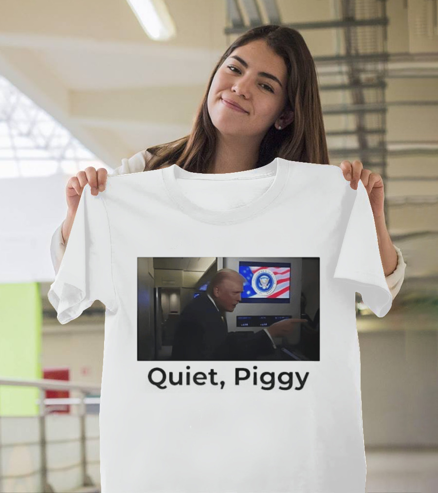 Quiet Piggy Presidential Seal Airplane Scene T-Shirt