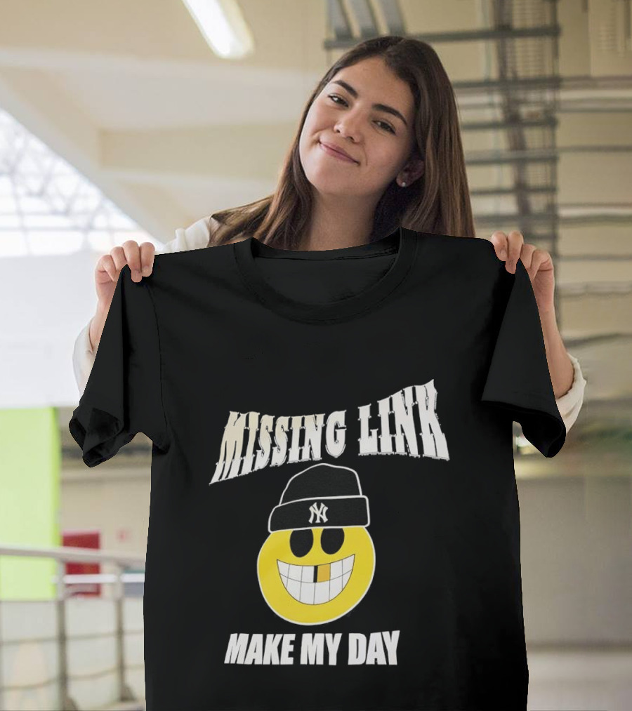 New York Yankees Missing Link Make My Day Smiley Face T-Shirt
