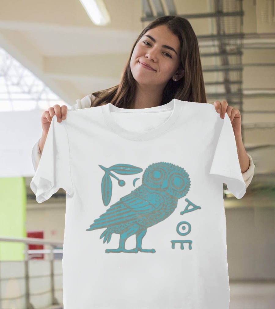 Athenian Owl Ancient Greek Coin 5th Century AOΕ Olive Branch T-Shirt