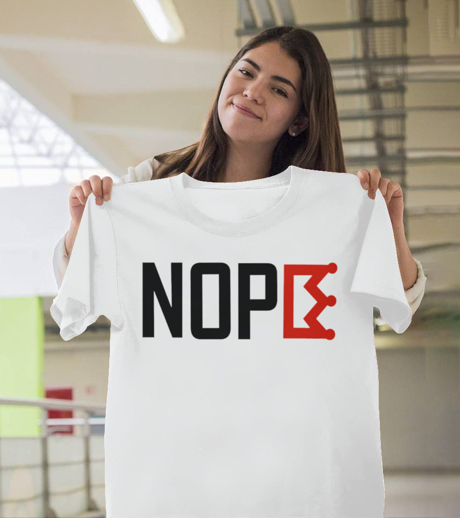 NOPE Crown Symbol No Kings In America T-Shirt