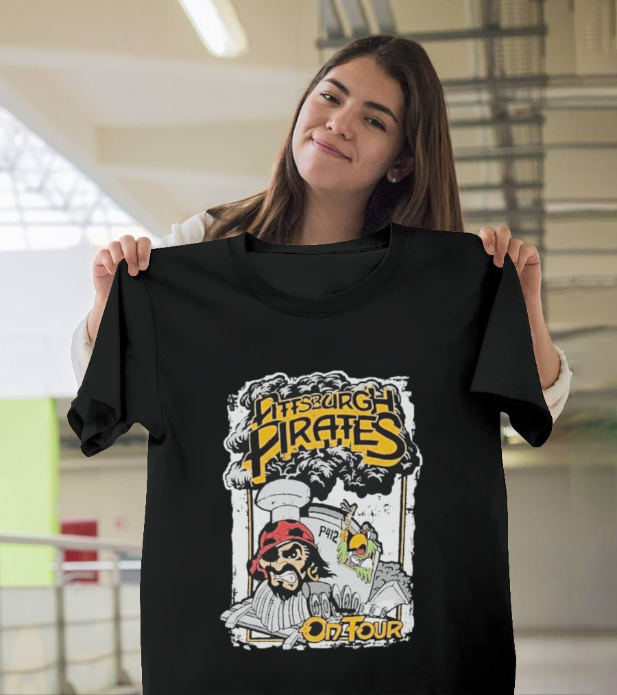 Pittsburgh Pirates P412 On Tour Pirate And Parrot Train T-Shirt