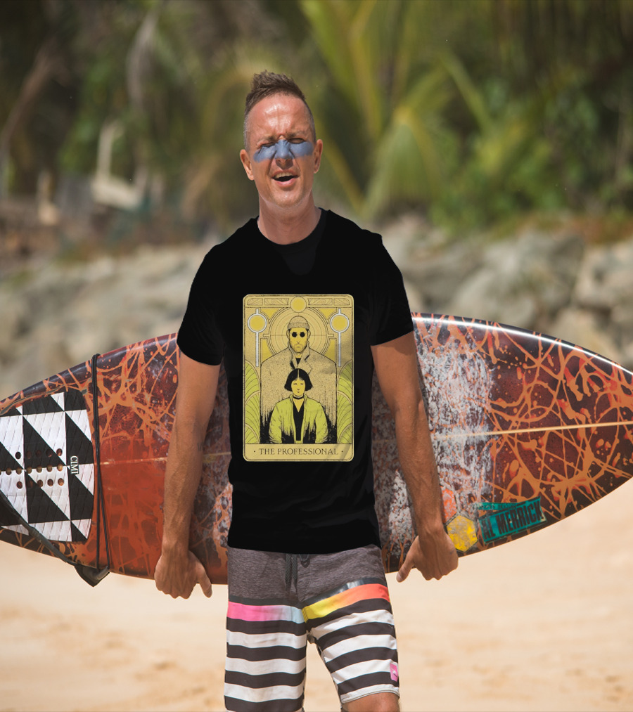 Léon The Professional Tarot Card T-Shirt