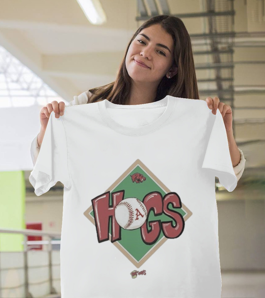 Arkansas Razorbacks Hogs Baseball Diamond Cartoon T-Shirt