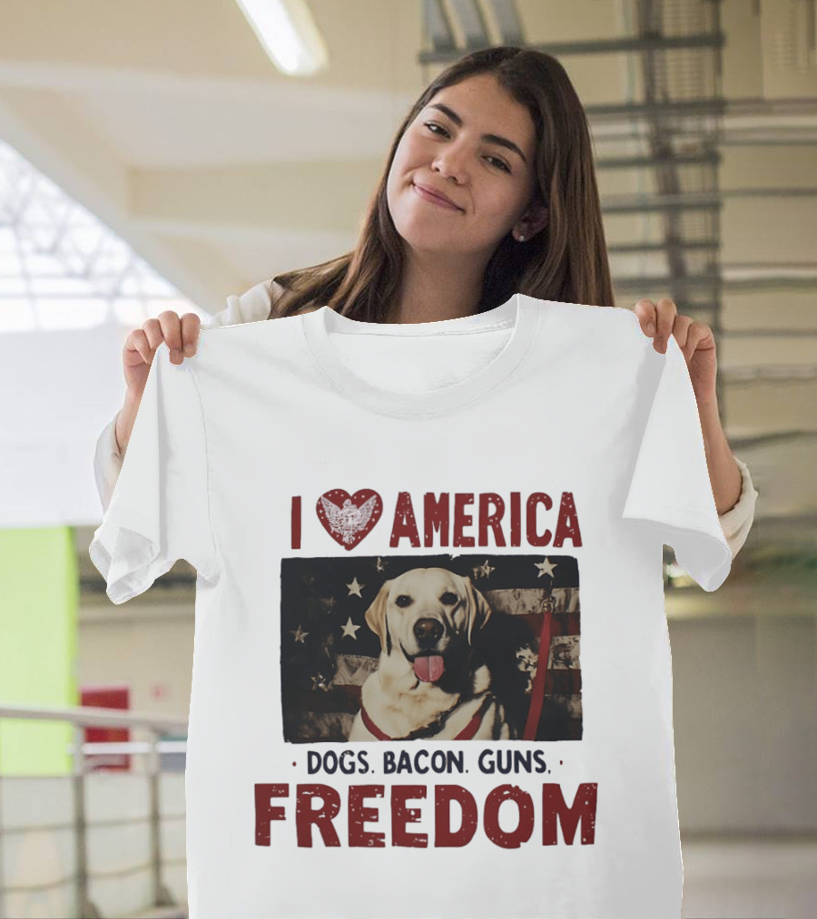 I Love America Dogs Bacon Guns Freedom Labrador Stars And Stripes T-Shirt