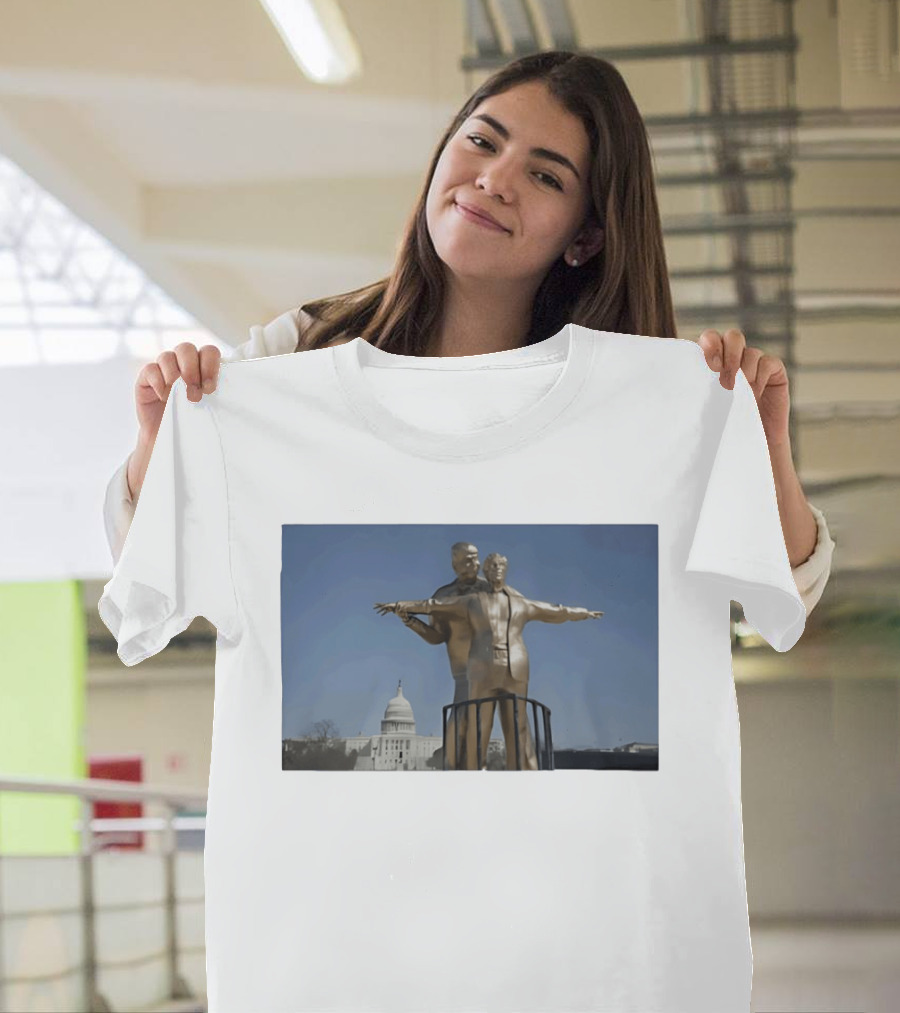 Donald Trump Jeffrey Epstein Titanic Pose White House Sculpture T-Shirt