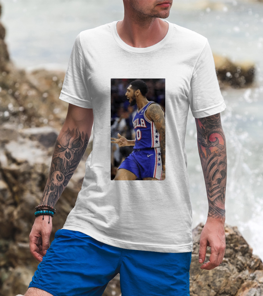 Philadelphia 76ers Robert Covington Number 33 NBA Basketball Sports Jersey Fan Merchandise T-Shirt