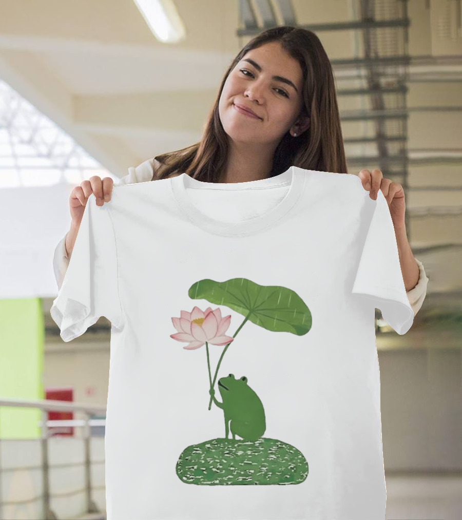 Frog With Lotus Umbrella Under The Rain Meme Cute Nature Scene T-Shirt