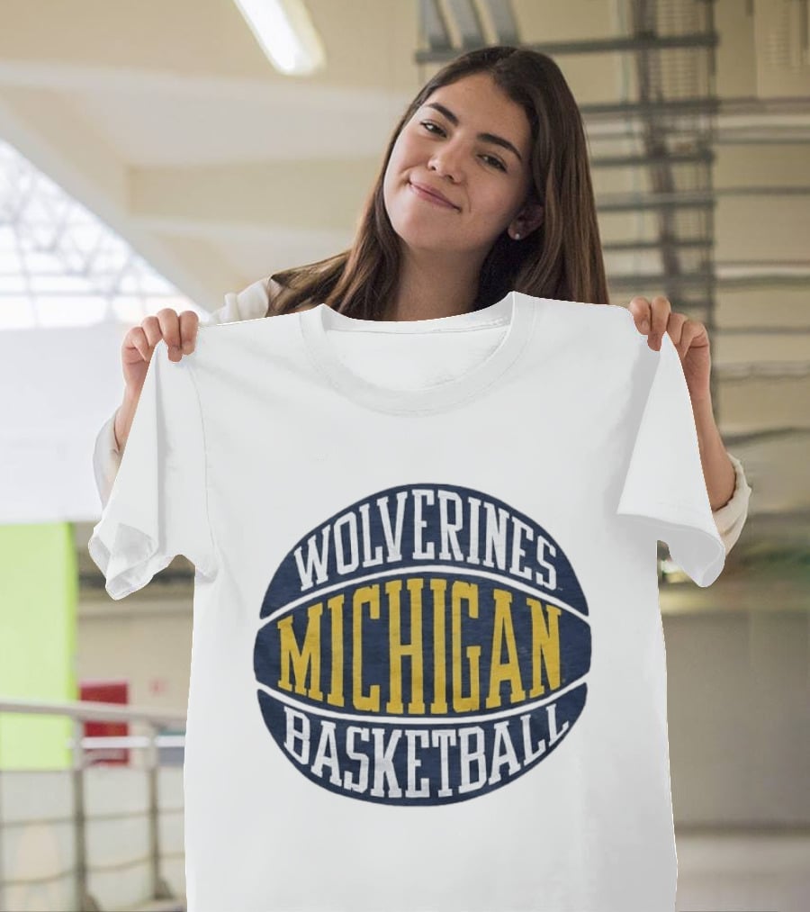 Michigan Wolverines Basketball NCAA Team Circle T-Shirt